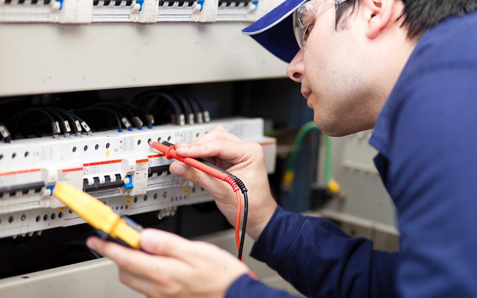 tarif horaire d'un électricien Lésigny